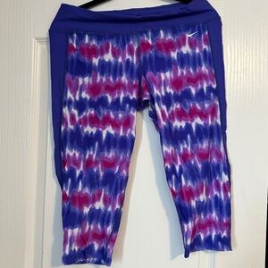 NWOT ✨ Nike Women’s Tie Dye Capris